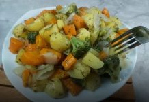 Zapečeno povrće po receptu moje prijateljice…Toliko je ukusno da bih ga mogla jesti svaki dan…