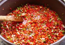 LOVAČKA SALATA: Najbolji recept za zimnicu, bolju čak i od ajvara