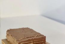 NAJBOLJA KEKS TORTA (topi se u ustima, a gotova je za TREN OKA) 🤩