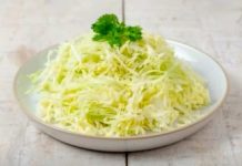 Da li u kupus salatu stavljate prvo sirće ili ulje: REDOSLIJED JE VAZNIJI NEGO ŠTO MISLITE