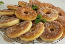 S jednim jajetom, brašnom i mlijekom na raspolaganju, brzo i jednostavno možete pripremiti ove divne krafne.