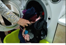 OMEKŠIVAČ SIPAJTE OVAKO I VEŠ ĆE MIRISATI 7 DANA: Tu CAKU znaju iskusne domaćice