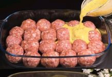 Ako imate mleveno meso, nemojte praviti ćufte dok ne vidite ovaj recept… Jednostavno i veoma ukusno – ćufte u sosu