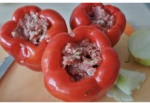 MAĐARI SAMO OVAKO SPREMAJU PUNJENE PAPRIKE: Caka je u 1 sastojku, a vodu ne dodaju