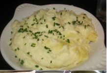 Najbolji francuski kuvari kažu da kada u KROMPIR PIRE dodate OVA TRI TAJNA SASTOJKA on postaje SPECIJALITET BEZ PREMCA kome niko ne može da odoli!