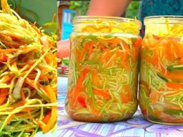 Ovaj recept za zimu je perfekcija! Prošle godine sam napravila 50 tegli i moja porodica ih je tako brzo potrošila! Super jednostavno za napraviti, a ukus je fantastičan…