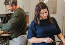 Žena podijelila neobično iskustvo: “Napravila sam pitu i tako saznala da me muž vara”