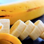 CIJELE ZIME NEĆETE NI ZAKAŠLJATI: Izgnječite bananu i dodate joj OVA DVA SASTOJKA!