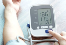 POGREŠNO MJERENJE KRVNOG PRITISKA SKORO GA KOŠTALO ŽIVOTA: Čak 90 odsto ljudi pravi ovu grešku ikvari rezultat