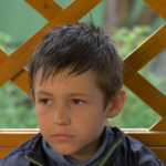 Čim se rodio majka ga je bacila u smeće: Uzeo ga je čovek iz gradske čistoće, posle 12 godina je shvatio šta je uradio