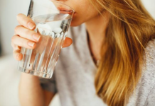 Ovo su stvari koje vam se dešavaju kada ne pijete dovoljno vode