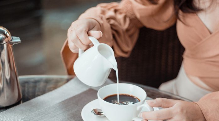 Lekovi koji nikako ne smeju da se piju uz kafu: Ovih 12 terapija ne uzumajte uz šoljicu kafe i evo koje su posledice