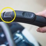 KAKO NAM OVO NIKO PRE NIJE REKAO: Svaki USISIVAČ ima OVE rupice na cevi, EVO ČEMU SLUŽE!