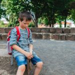 Kad je ostao bez majke trpeo poniženja i od učiteljice: Godinama kasnije gorko zažalila nakon što joj je stiglo pismo…