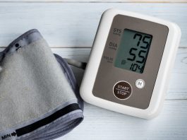 NIZAK PRITISAK MOŽE DA USMRTI ČOVEKA: Ako osetite ova 3 simptoma, odmah zovite HITNU POMOĆ!