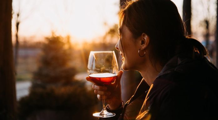 Jedna greška prije spavanja i srce bi vam moglo otkazati: liječnik upozorava sve starije od 50 godina