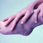 SRČANU BOLEST ODAJU STOPALA! Ukoliko vidite ovo na svojim NOGAMA obavezno zakažite EKG i provjerite svoja PLUĆA