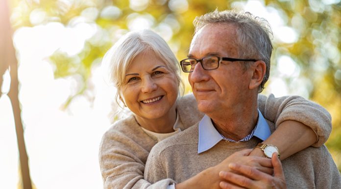 7 stvari koje žene starije od 60 sebi ni u ludilu ne treba da dozvole: Ove greške su neoprostive
