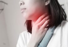 9 uzroka nakupljanja sluzi u grlu i kako je se učinkovito i prirodno riješiti