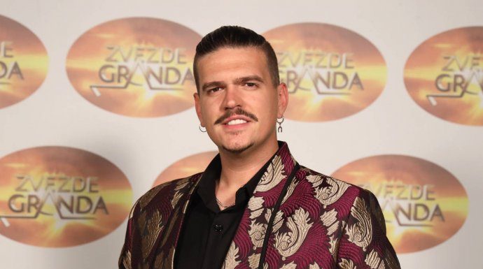 BIO JE FAVORIT U ZVEZDAMA GRANDA, A SAD NE LIČI NA SEBE: Snimili ga na ulici, EVO KAKO SAD IZGLEDA ISAK ŠABANOVIĆ