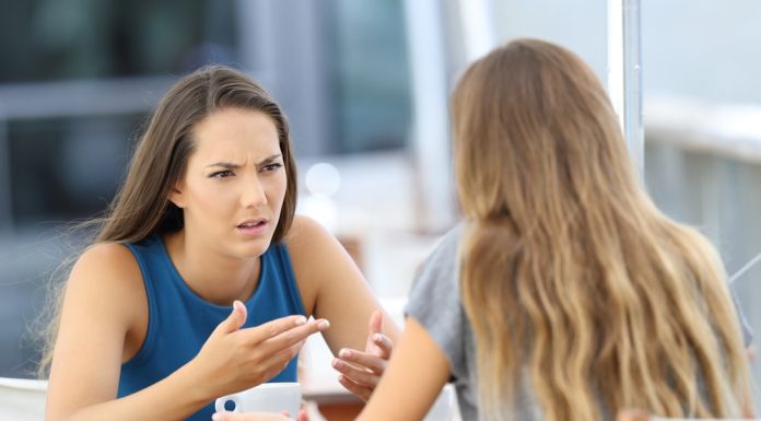 KADA JE NEKO NEVIĐENO BEZOBRAZAN ILI NEPRIJATAN PREMA VAMA SAMO MU RECITE OVE 3 RIJEČI: Odmah ćete ga postaviti na mjesto