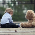 7 znakova da ste u djetinjstvu bili emocionalno zanemareni: Takvi ljudi nose teške traume, ovako se prepoznaju