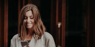 Šta znači ako se osoba hvalisa objavama na društvenim mrežama, prema psihologiji