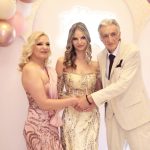 Ne ispusta rakiju iz ruke! Evo koja pevačica je napravila haos na punoletstvu ćerke Mirka Kodića