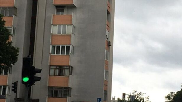 Fotografija ove stambene zgrade iz Splita obišla je celi Balkan, a sve zbog sulude ideje jednog stanara
