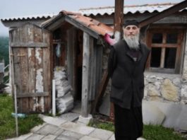 Kada vam neka osoba čini zlo i nanosi vam veliku bol, uradite samo ovu stvar i ponovo ćete naći svoj put ka sreći: Moćan savet monaha sa Svete Gore