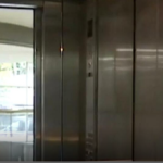 ZAŠTO SVAKI LIFT IMA OGLEDALO? Majstor objasnio: Pre nego što pogledate koliko ste lepi, obratite pažnju na ovo