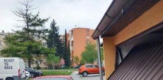 Tip iz Varaždina zagradio je autom nečiju garažu, morate vidjeti kako se vlasnik obračunao s njim