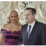 Ćerka Ivice Dačića prvi put sa roditeljima pred kamerama! Upoznajte Andreu Dačić: Odrasla je, ali odmah se vidi na koga liči (FOTO)