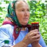 Baka (75) puca od zdravlja: Pijem ovo i imam pritisak i šećer bolji nego omladina! (RECEPT)