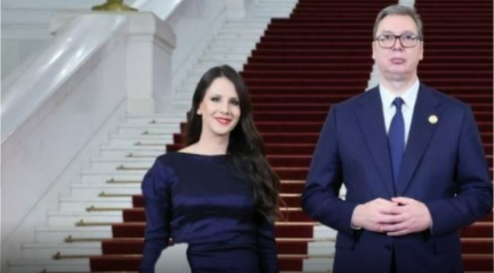 Ovdje žive ALEKSANDAR VUČIĆ I PRVA DAMA: Tamara otvorila vrata porodičnog doma, jeste li očekivali ovako nešto?! (FOTO)