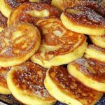 Samo sipajte JOGURT u kipuću vodu, dodajte brašno i ne morate ujutro ići u prodavnicu: Skoro NIKO za ovo ne zna!