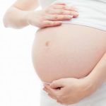 POROĐAJ KOJI JE TRAJAO PUNIH 8 SATI: Ono što su izvukli iz MAJČINE utrobe zaprepastilo je sve doktore (FOTO)